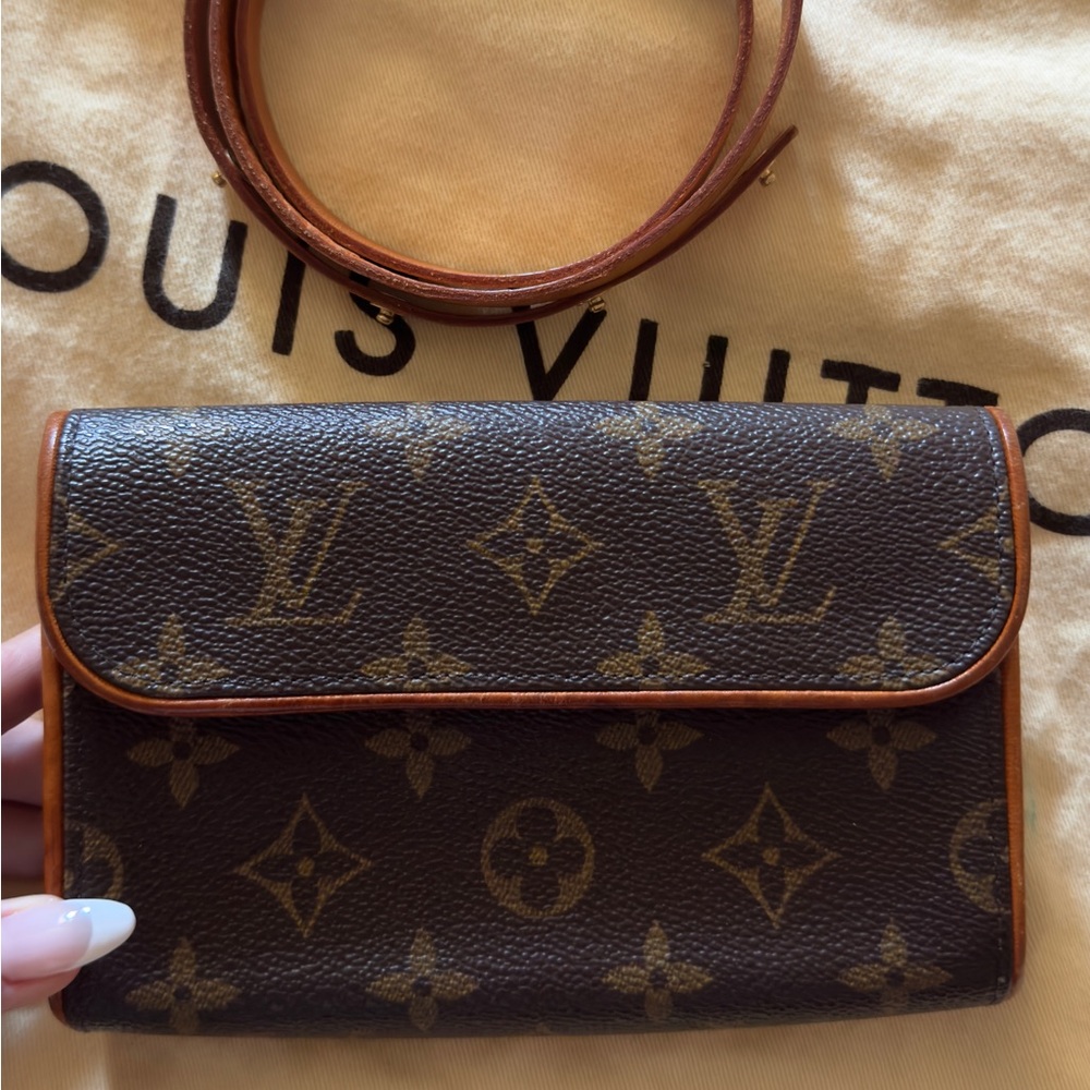 Louis Vuitton Monogram Pochette Florentine Bum Bag 25”-35” waist - Picture 1 of 12